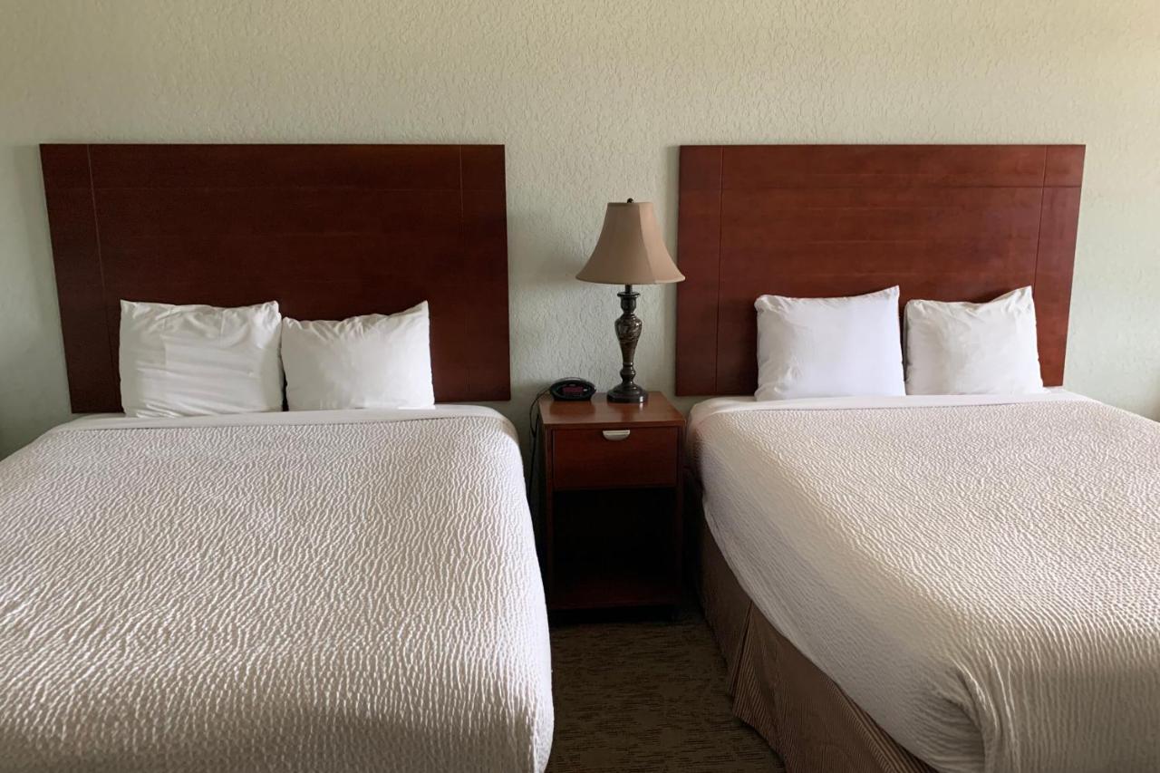 Oyo Hotel Pearsall I-35 West Exterior foto
